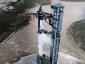 SpaceX 的星际飞船在发射台上。(图片来源:SpaceX)