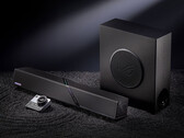该台式音箱套装在中国市场的售价约为548美元。图为展示 soundbar、低音炮和控制器的宣传图。