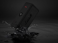 马歇尔安博顿蓝牙音箱的钻石周年纪念版采用了全黑的外观。(图片来源:马歇尔)