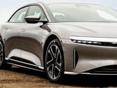 Lucid Air：全新的 Air UX 3.0 软件更新暴露出现代豪华电动汽车硬件生命周期极短的问题