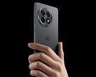OnePlus 13R 将提供星云黑和星光轨迹两种颜色（图片来源：OnePlus）