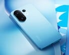 vivo S30 Pro Mini 机身相对小巧，配备 6.3 英寸显示屏。(图片来源：vivo）