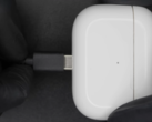 正式的USB-C AirPods可能即将面世。(来源：Ken Pillonel通过YouTube) 