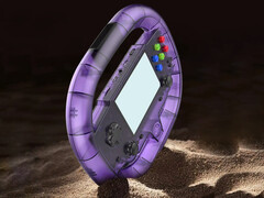 Game Console SU-10 可以说是游戏掌上设备中的奇葩。(图片来源：游戏机）