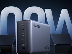 新型 Nexode 桌面充电器功率为 500W，可同时为多达六台设备充电（图片来源：Ugreen）