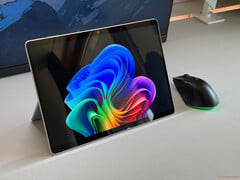 微软 Surface Pro OLED 2026