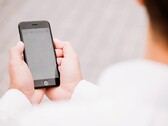 Instagram 将于 2026 年 5 月 8 日取消可选的直接消息端到端加密，这是自 2023 年以来，Meta 首次具备读取 DM 内容的能力。
