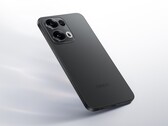 Oppo 雷诺 13 Pro 5G 可能成为旗舰杀手。(图片来源：Florian Schmidt/Notebookcheck）