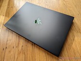 移动GeForce RTX 4080首次亮相。Razer Blade 16 Early 2023笔记本电脑评测