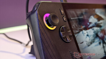 全新 D-Pad （图片来源：Notebookcheck）