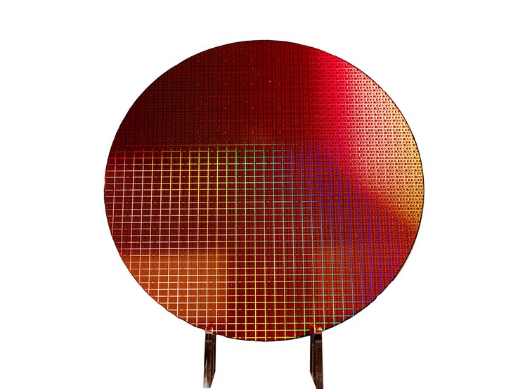 英特尔 Panther Lake Core Ultra 300 APU 的晶片。