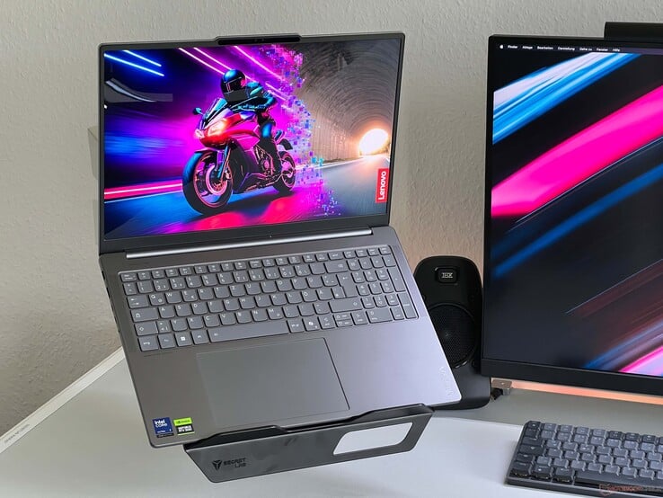 联想 Yoga Pro 9i 16IAH G10 灵光版