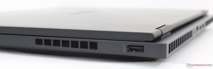 右侧USB-A（5 Gbps）