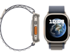 Apple Watch Ultra 2（上图）配备 1.93 英寸 OLED 显示屏。(图片来源：Apple)