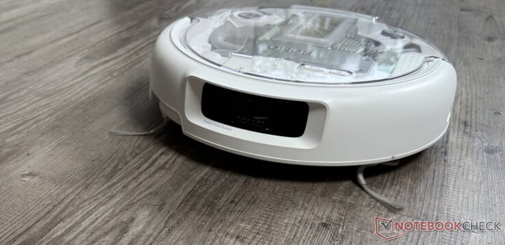 工作中的大疆创新罗摩 P