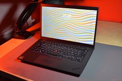 评测中：联想 ThinkPad L14 Gen 4 AMD，评测样品由联想提供：
