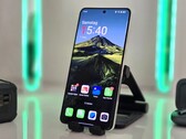 OnePlus 15 出现在 Geekbench 上（图：OnePlus 13；图片来源：Notebookcheck）