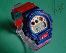新款卡西欧 G-Shock x Jae Tips DW-6900 合作手表,如图所示。(图片来源:JaeTips via Instagram)