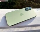 在DxOMark的相机评测中，苹果iPhone 17的表现优于之前的旗舰机型。