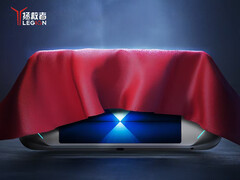看起来，Legion Tab Gen 4 可以按压或滑入其游戏掌机配件中。(图片来源：Lenovo - 已编辑）