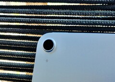 Apple iPad Air 13 M4 2026 质量上乘，运行速度极快。它有自己的价格，但以Apple 的标准来看并不算贵。