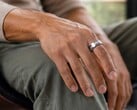 Signal Ring 的设计旨在取代用于测量血压、已有 150 年历史的袖带,其可靠性远高于 Apple Watch 或 Galaxy Watch。