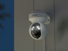 Reolink E1户外专业安全摄像机支持双频Wi-Fi 6。 (图片来源: Reolink)
