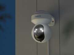 Reolink E1户外专业安全摄像机支持双频Wi-Fi 6。 (图片来源: Reolink)