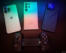 iPhone 15 Pro Max、Galaxy S24 Ultra、ROG Phone 8 Pro 和 Razer Kishi v2 控制器。(图片：Notebookcheck）