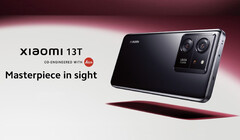 小米 13T 有黑色和草绿色两种颜色可供选择。(图片来源：小米）