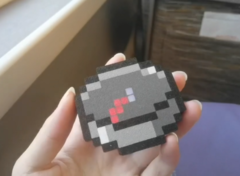 DIY 3D 打印的 Minecraft 指南针（如图）。(图片来源：u/Intelligent-Cause751 via r/minecraft)