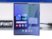 iFixit 的拆解结果表明，三星Galaxy Z Fold 7 的维修难度很大。(图片来源：iFixit）