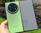 vivo X Fold5 的三种发布颜色之一。(图片来源：通过 Shido Tatushiko）。