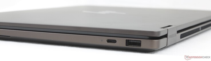右侧：USB-C 3.2 Gen. 2（40 Gbps），支持 DisplayPort 2.1 和 Power Delivery 3.1；USB-A（10 Gbps）