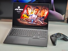 XMG Apex 16 Max（图片来源：Notebookcheck）