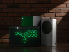Xbox 版 8BitDo Arcade Controller 已获得 Xbox 官方授权。(图片来源：8BitDo）