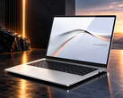 Asus ExpertBook A7 配备一块 14 英寸 120 Hz OLED 显示屏