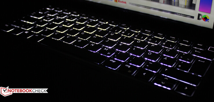 戴尔Latitude 7420中的两级照明键盘
