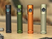 Olight Baton 系列包括 1,600 流明的 Baton 4 Pro 和 1,800 流明的 Baton Ultra（最右边）手电筒。