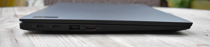 2个Thunderbolt 4, USB A 3.2 Gen 1, HDMI