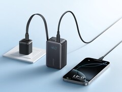 Anker 新款 Nano Power Bank（10K、45W、内置可伸缩 USB-C 电缆）（如图）已在美国上市。(图片来源：Anker）