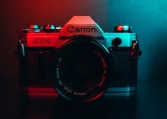 佳能EOS R8 Mark II预计将采用受佳能AE-1启发的设计。