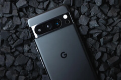 Pixel 8 Pro 看起来不太适合玩游戏。(资料来源：Andrew Lanxon/CNET）