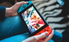 任天堂 Switch 游戏机的后继机普遍预计将于 2024 年发布。(图片来源：Unsplash）