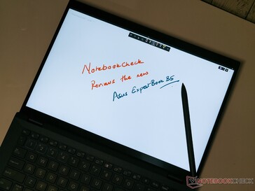 华硕 ExpertBook B5 手写输入
