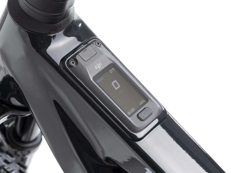 电动山地车（e-MTB）的典型特征：显示屏的位置并不十分显眼。