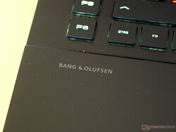 Bang &amp; Olufsen - 刻字