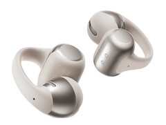 Shokz OpenDots ONE 夹式耳塞专为在激烈运动中保持佩戴而设计。(图片来源：Shokz）