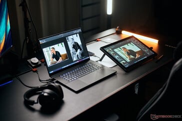 ProArt P16 非常适合工作使用......（图片来源：Notebookcheck）