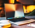 MacBook Pro M6 可能会采用打孔设计，而不是凹槽设计（图片来源：Jaime Marrero）